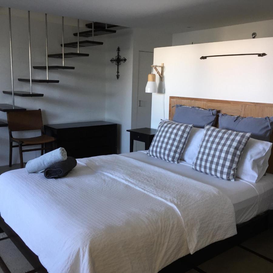 Shorebreak Studio Apartments แซฟไฟร์บีช ภายนอก รูปภาพ